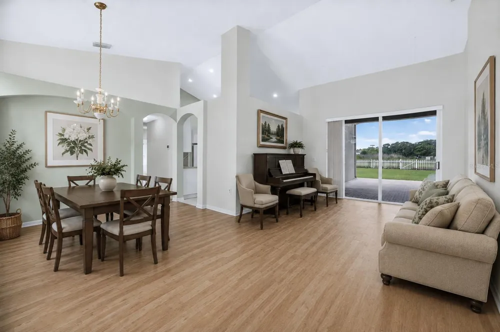 10303 TARRAGON DRIVE Riverview, FL 33569