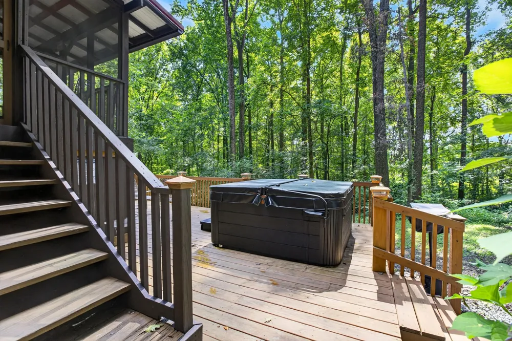 144 Low Brook Court NE Cleveland, TN 37312