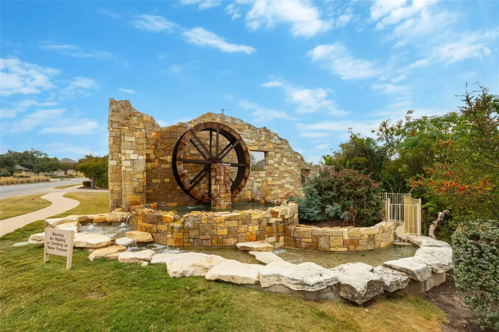 905 Rare Cat Street Leander, TX 78641