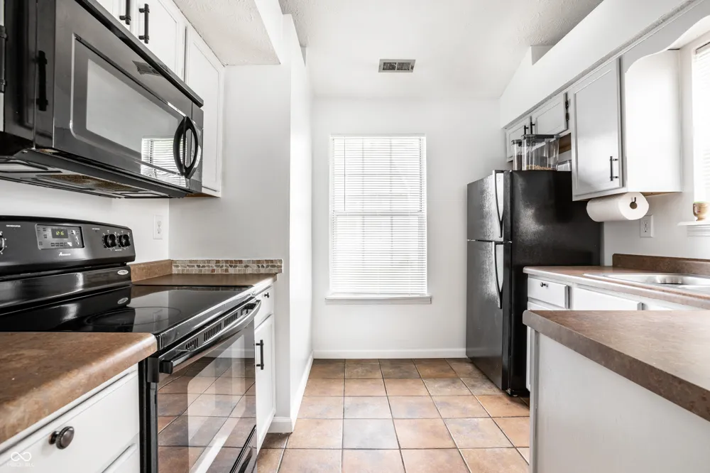 6628 Sundown Drive S Indianapolis, IN 46254