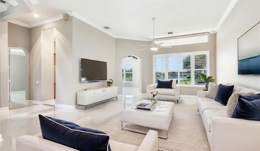 8966 DIAMONTE DRIVE Boynton Beach, FL 33472