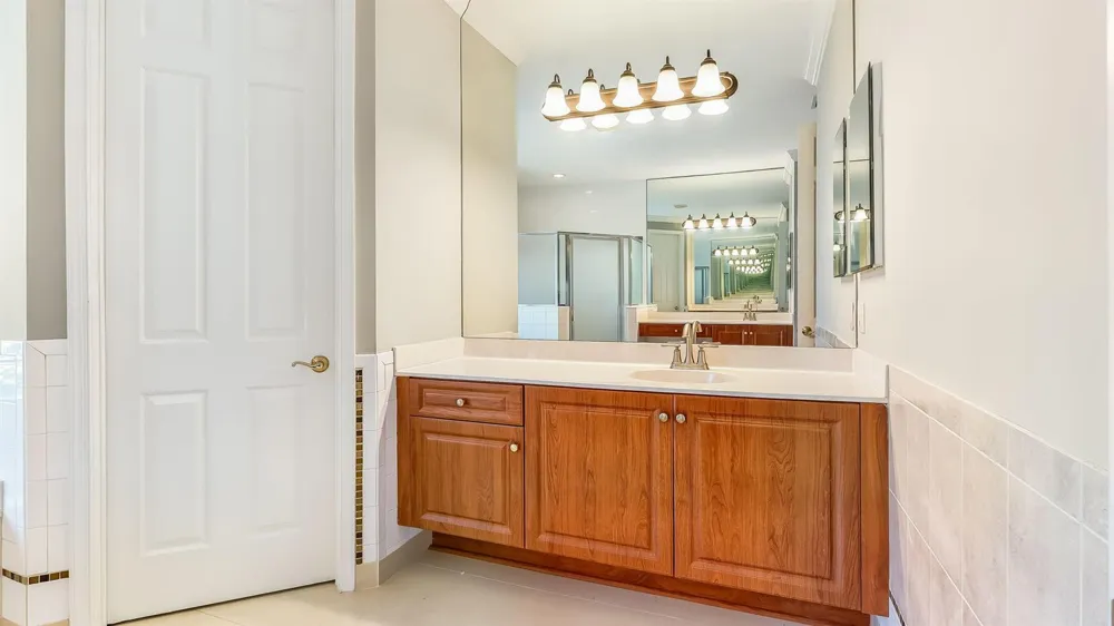 8966 DIAMONTE DRIVE Boynton Beach, FL 33472