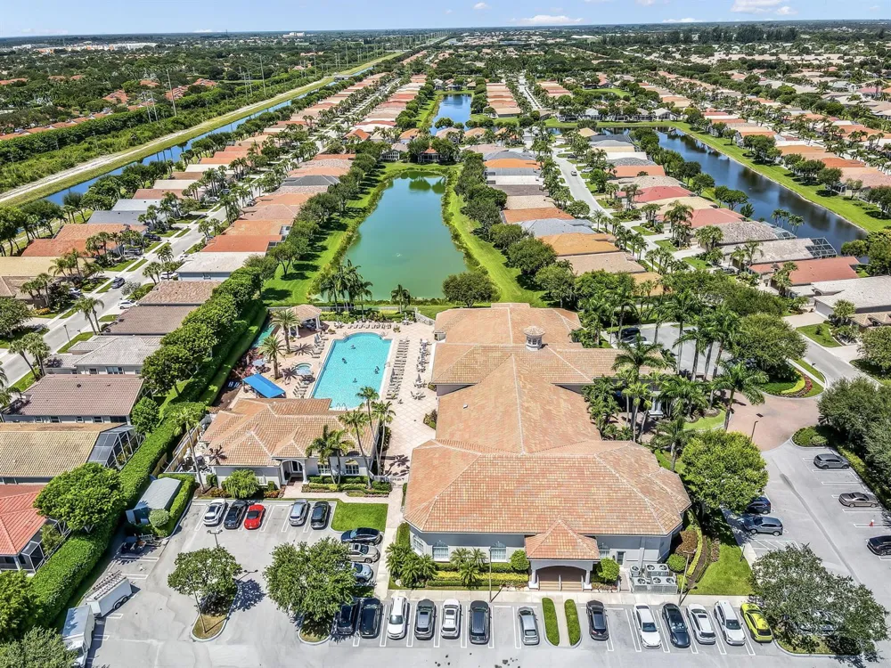 8966 DIAMONTE DRIVE Boynton Beach, FL 33472