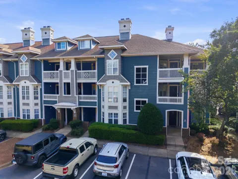 501 Olmsted Park Place