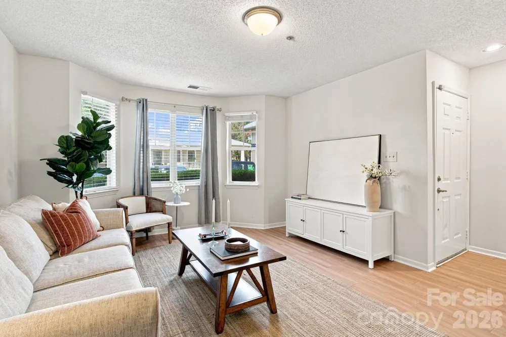 501 Olmsted Park Place #H Charlotte, NC 28203