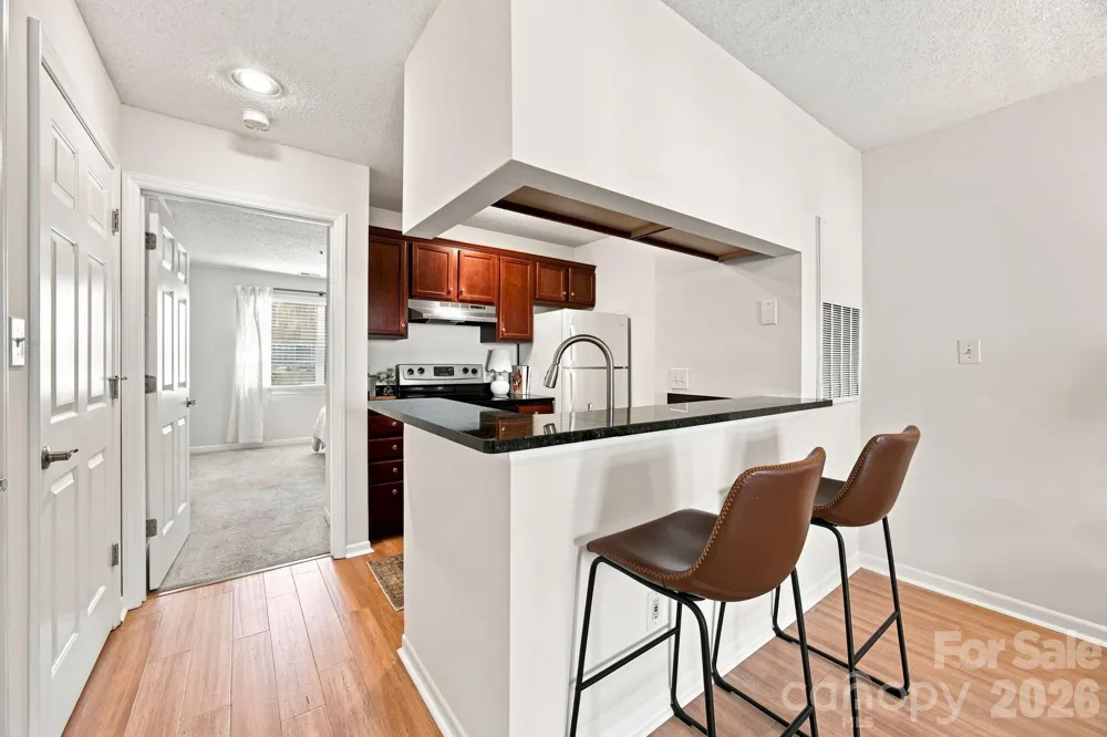 501 Olmsted Park Place #H Charlotte, NC 28203