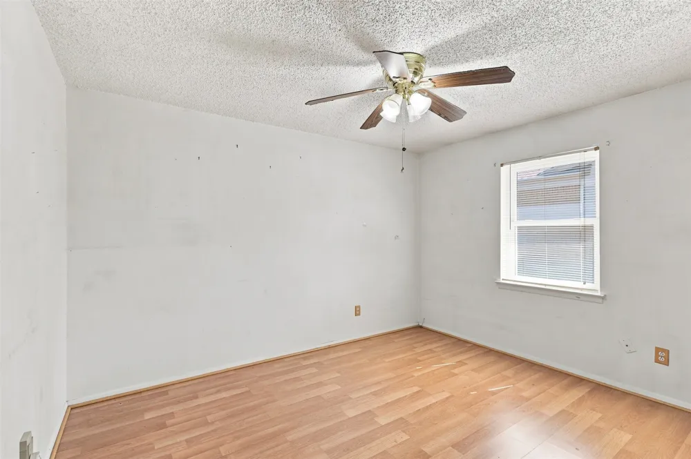 2107 10th Street Mineral Wells, TX 76067