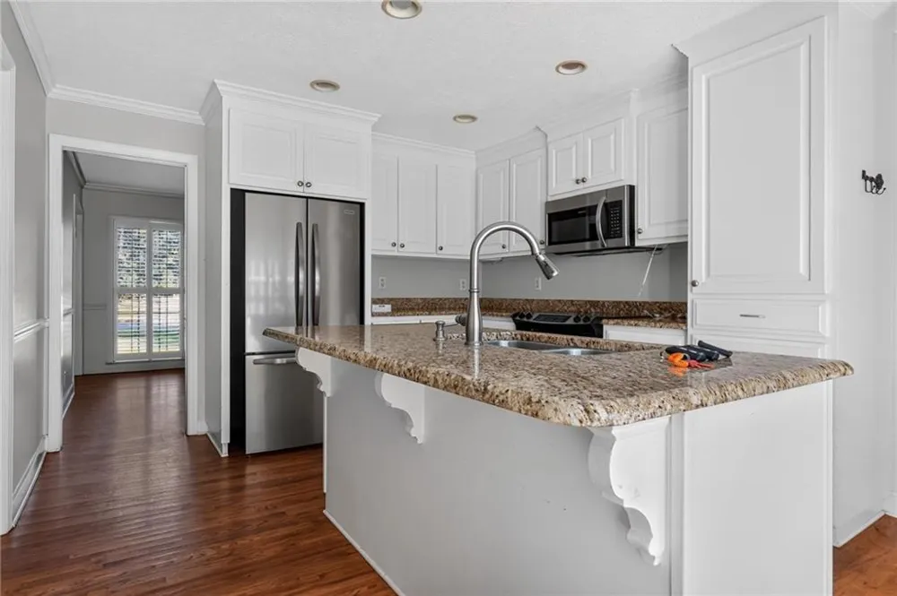 2210 E Doublegate Drive Albany, GA 31721