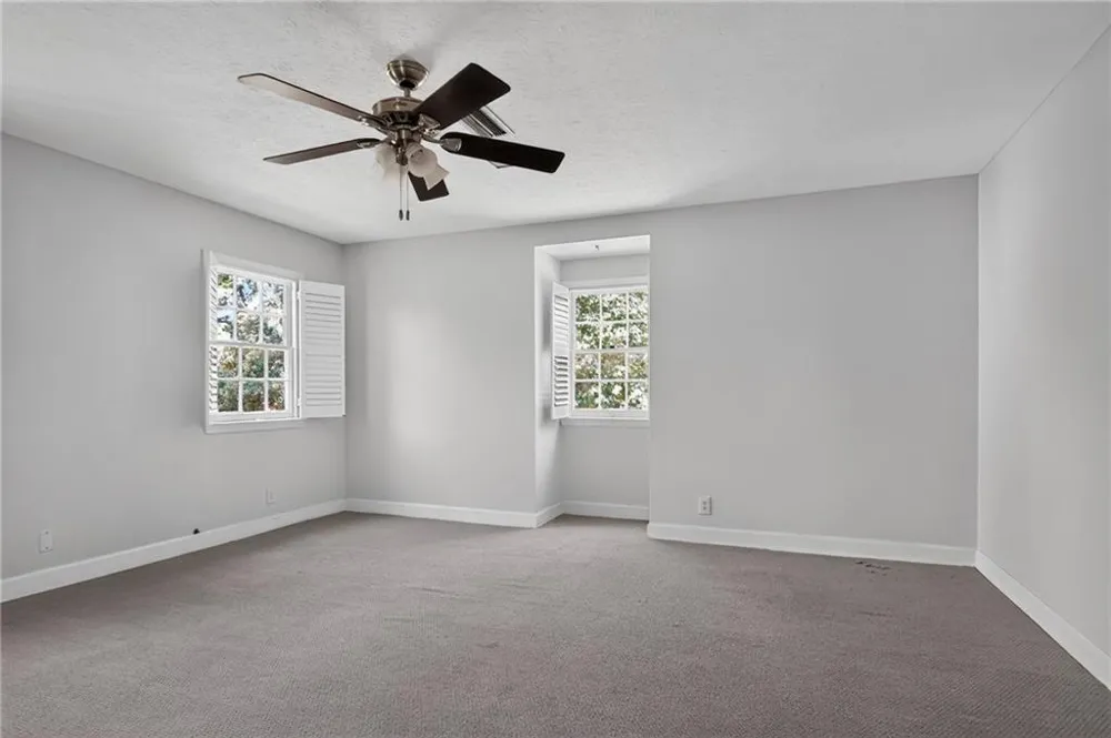 2210 E Doublegate Drive Albany, GA 31721