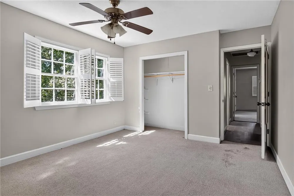 2210 E Doublegate Drive Albany, GA 31721
