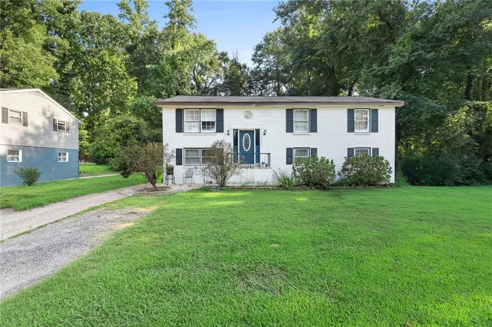 6825 Maddox Road Morrow, GA 30260