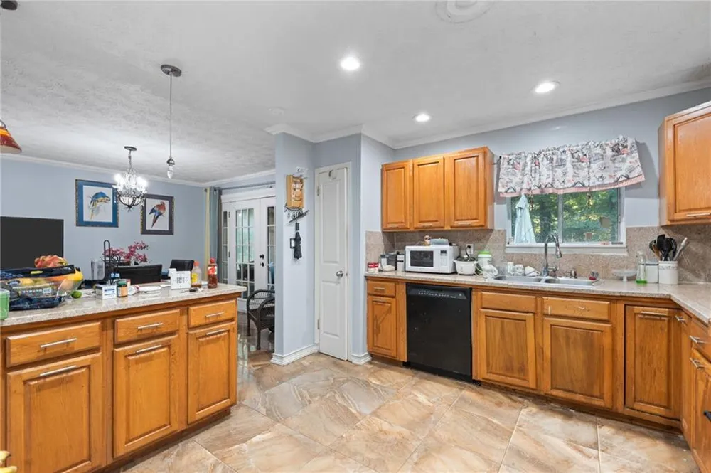 6825 Maddox Road Morrow, GA 30260