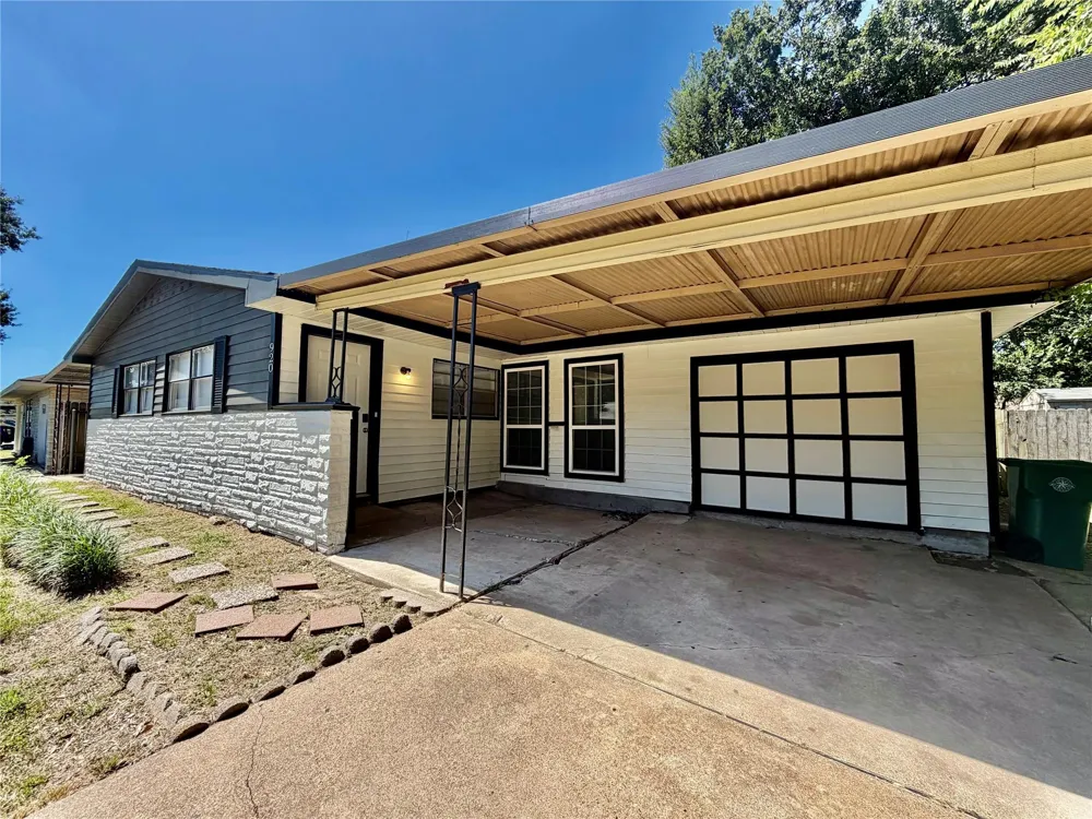 920 Vivian Ave Pasadena, TX 77506