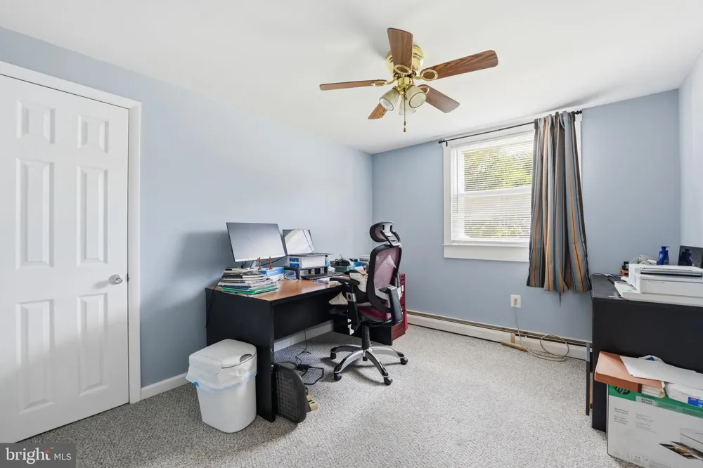 4527 GLENDALE ROAD Woodbridge, VA 22193