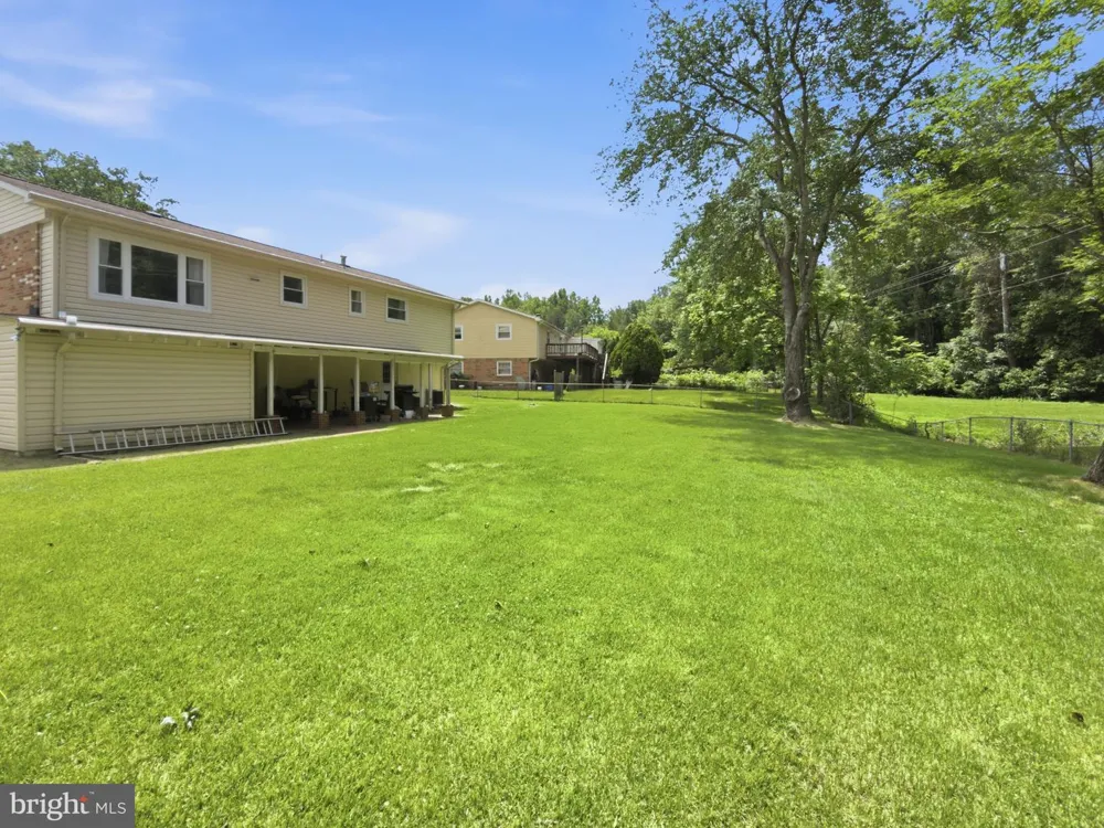 4527 GLENDALE ROAD Woodbridge, VA 22193