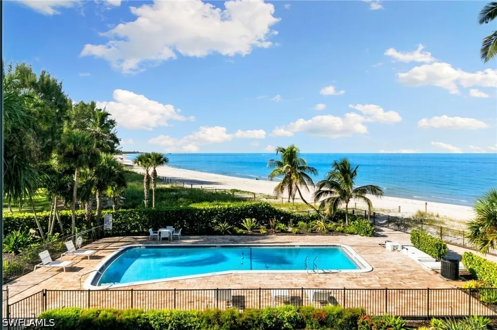 Gulf Shore Boulevard #203 Naples, FL 34102