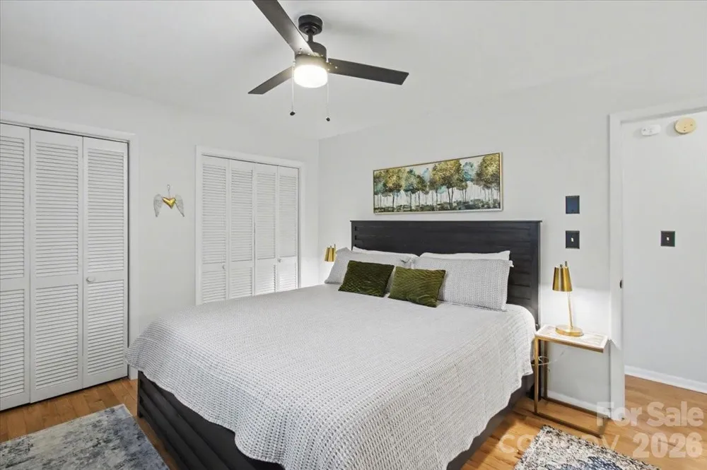 30 Whipporwill Drive Weaverville, NC 28787