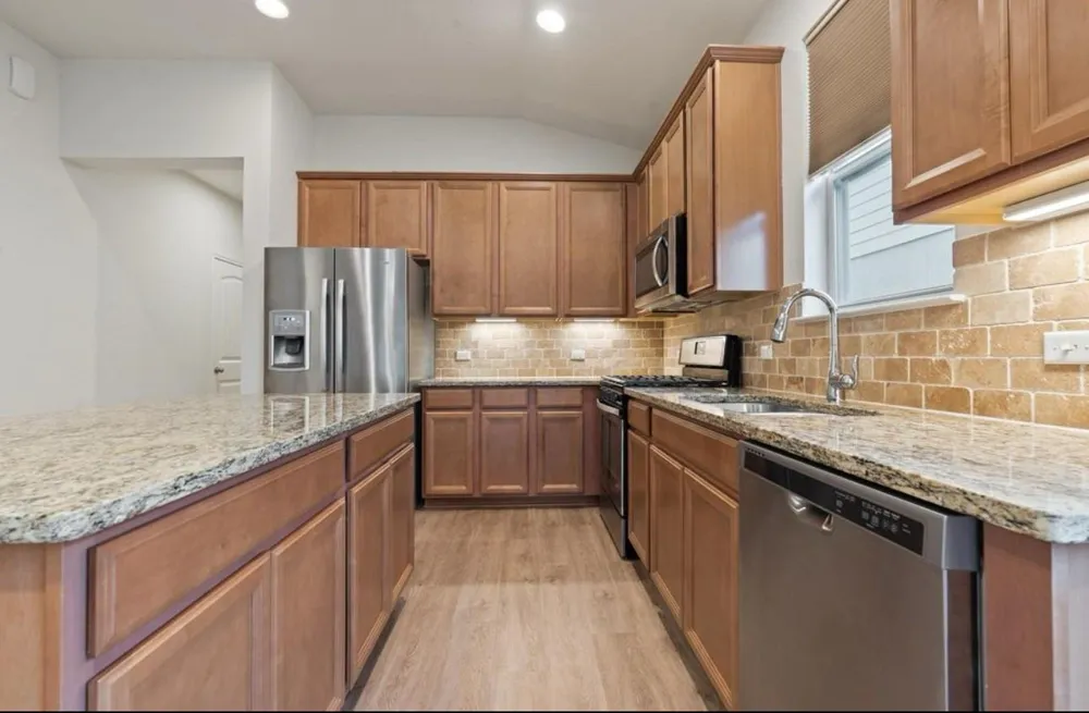 141 Hunts Link Road Dripping Springs, TX 78620