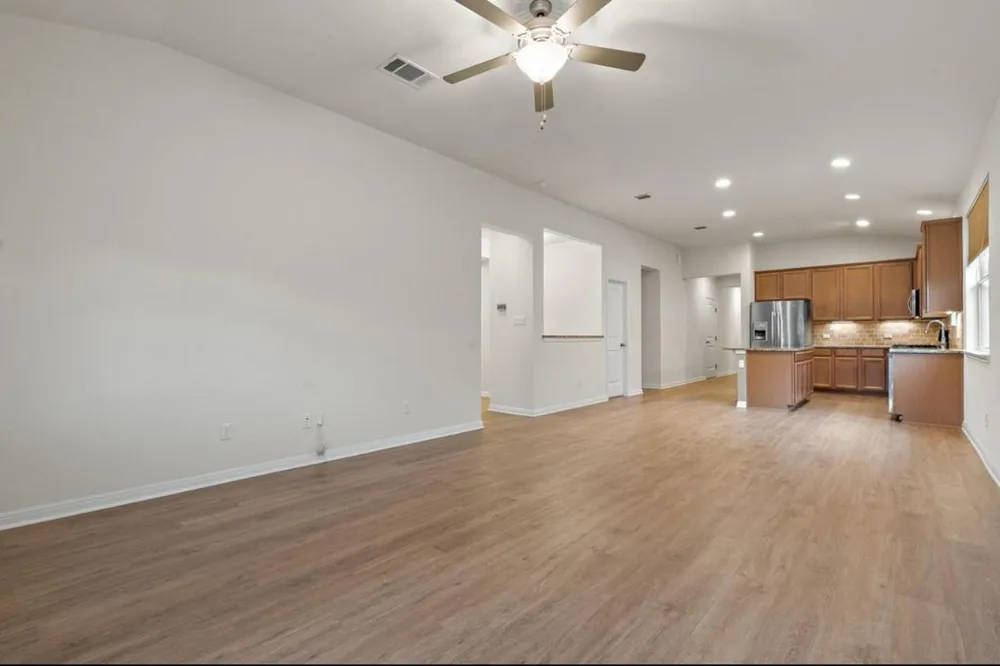 141 Hunts Link Road Dripping Springs, TX 78620