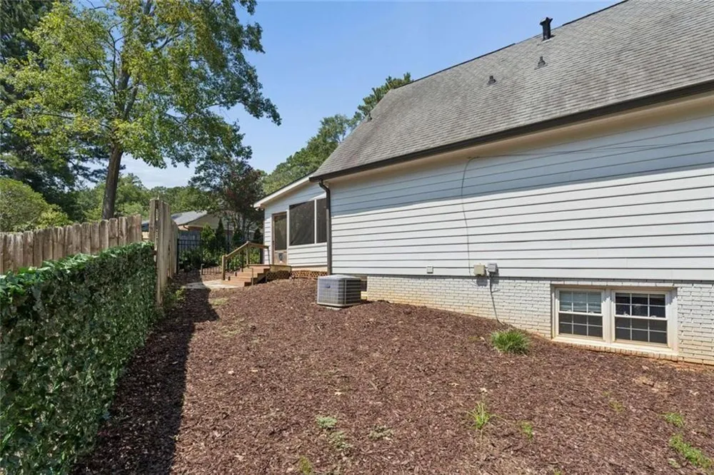 1514 Ragley Hall Road NE Brookhaven, GA 30319
