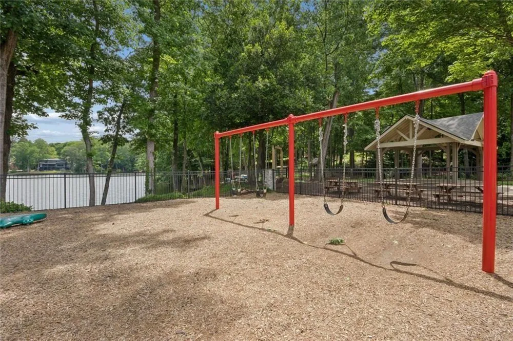 1514 Ragley Hall Road NE Brookhaven, GA 30319