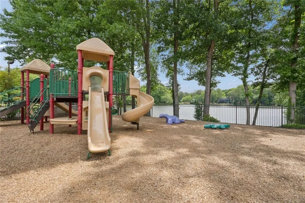 1514 Ragley Hall Road NE Brookhaven, GA 30319