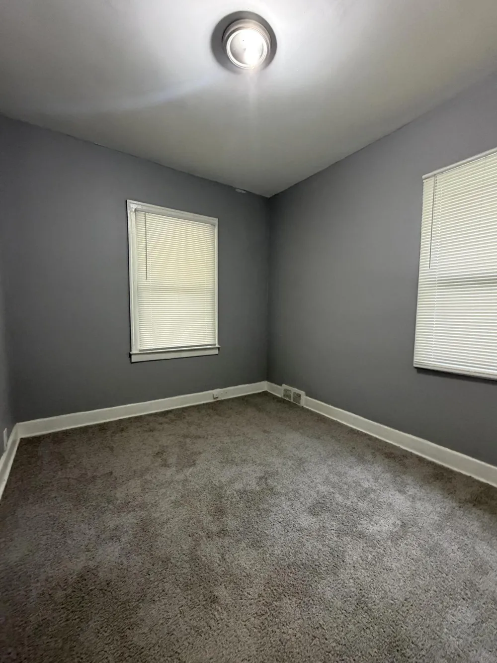 15574 Wabash Street Detroit, MI 48238
