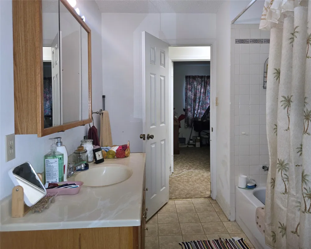 1105 Stidham Tishomingo, OK 73460