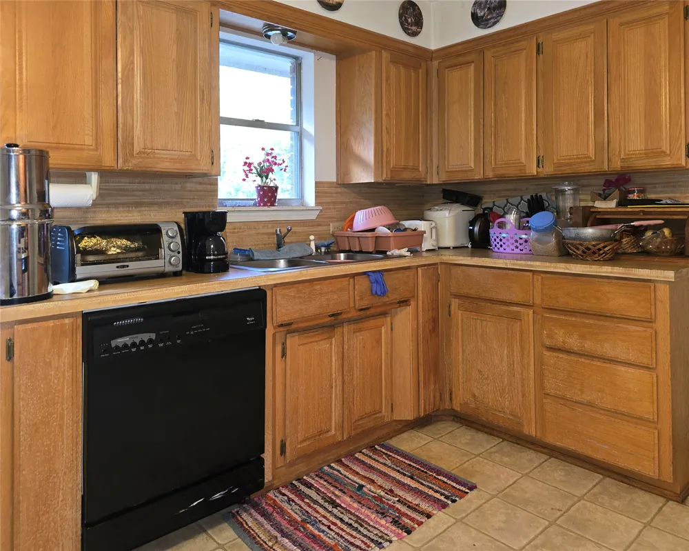 1105 Stidham Tishomingo, OK 73460