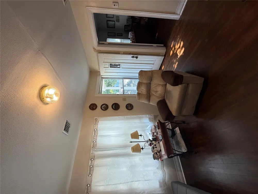 227 SW B STREET Ardmore, OK 73401