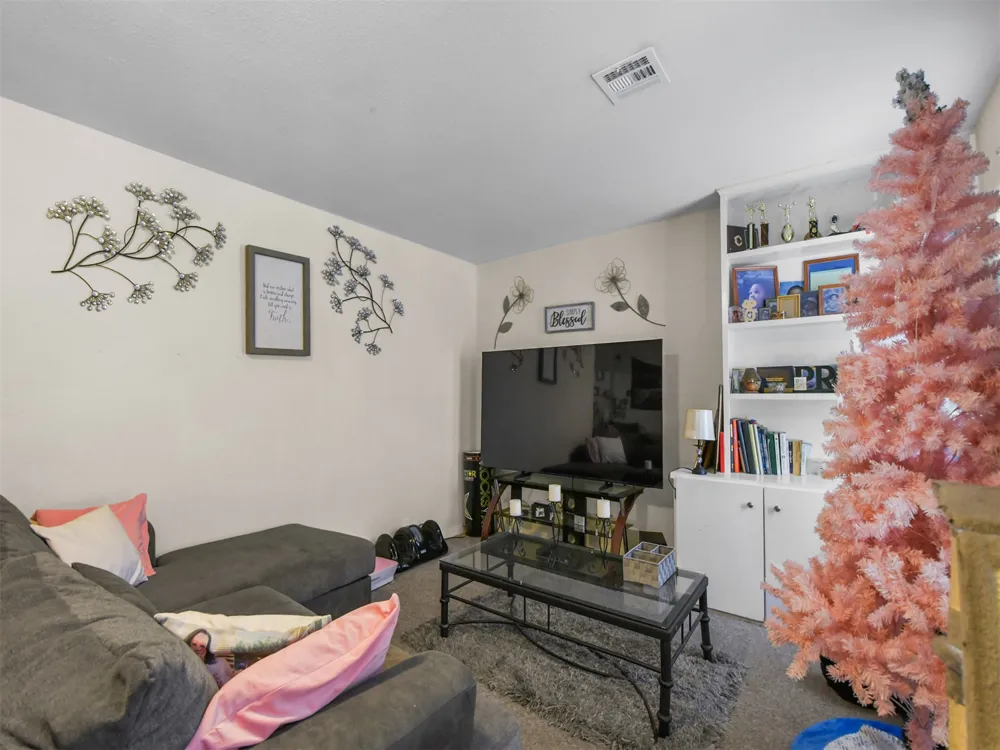 725 Ash Ardmore, OK 73401