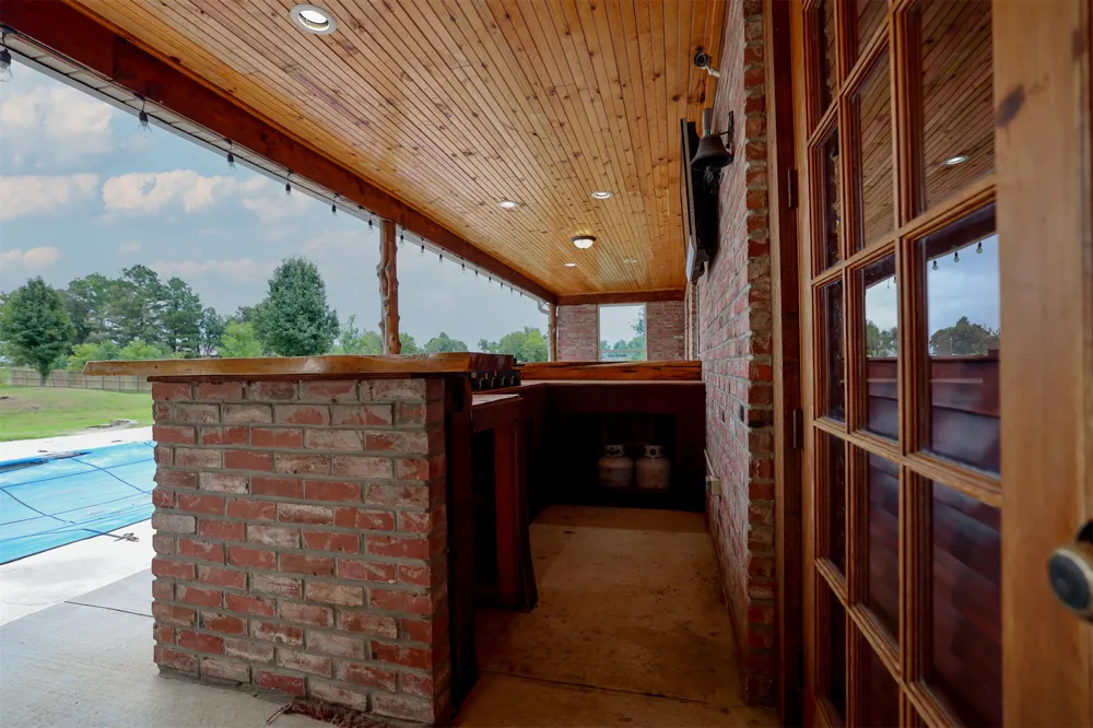1488 429 ROAD Pryor, OK 74361