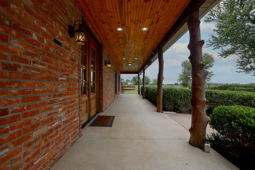 1488 429 ROAD Pryor, OK 74361
