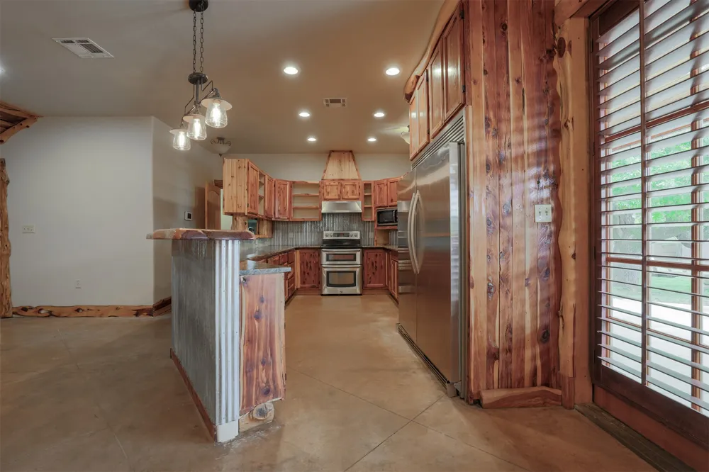 1488 429 ROAD Pryor, OK 74361
