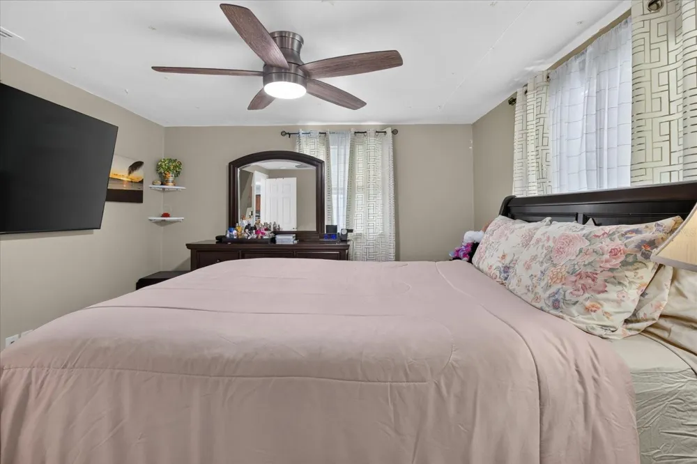 1031 CONOLEY LANE Holiday, FL 34691