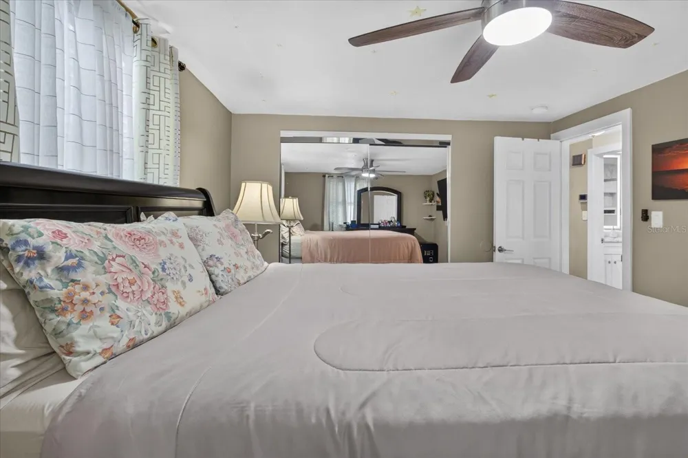 1031 CONOLEY LANE Holiday, FL 34691