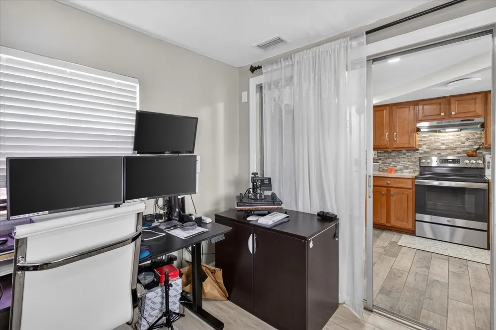 1031 CONOLEY LANE Holiday, FL 34691