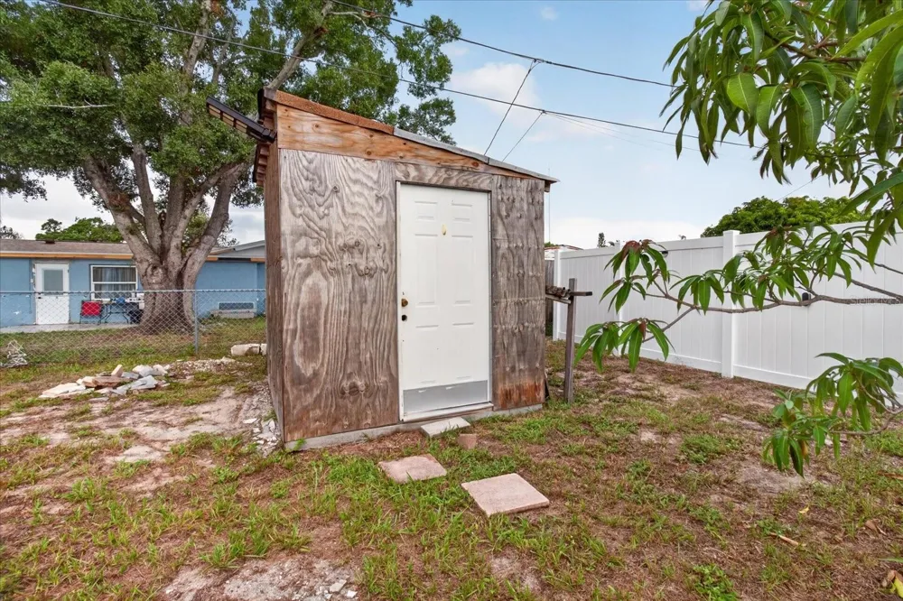 1031 CONOLEY LANE Holiday, FL 34691