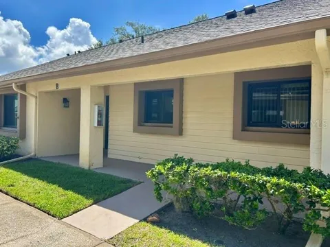 2506 OAKLEAF LANE #25B