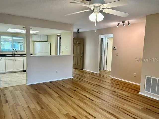 2506 OAKLEAF LANE #25B Clearwater, FL 33763