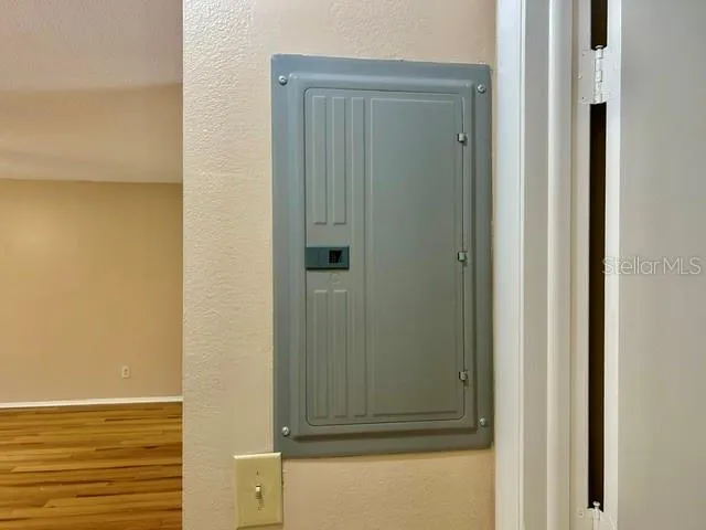 2506 OAKLEAF LANE #25B Clearwater, FL 33763