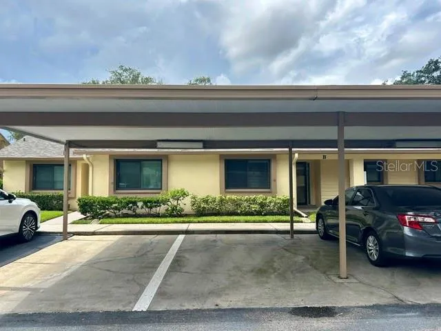 2506 OAKLEAF LANE #25B Clearwater, FL 33763