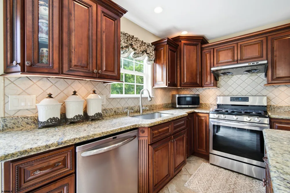 391 S Holly Ave Galloway Township, NJ 08205