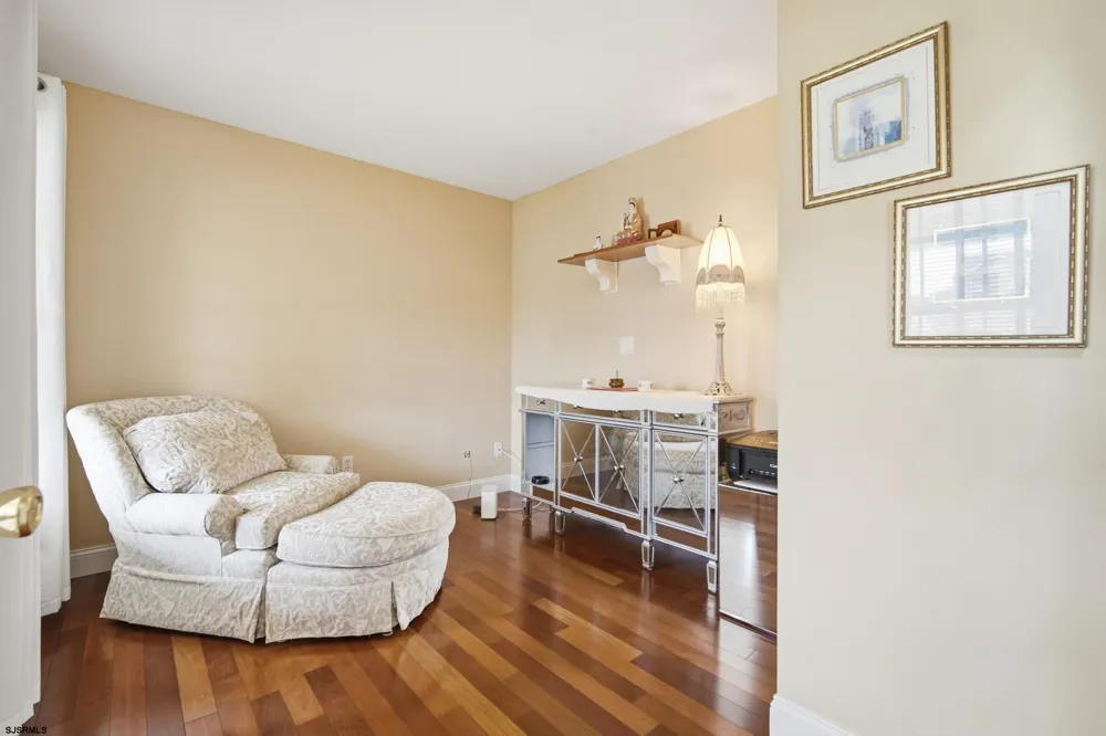 391 S Holly Ave Galloway Township, NJ 08205