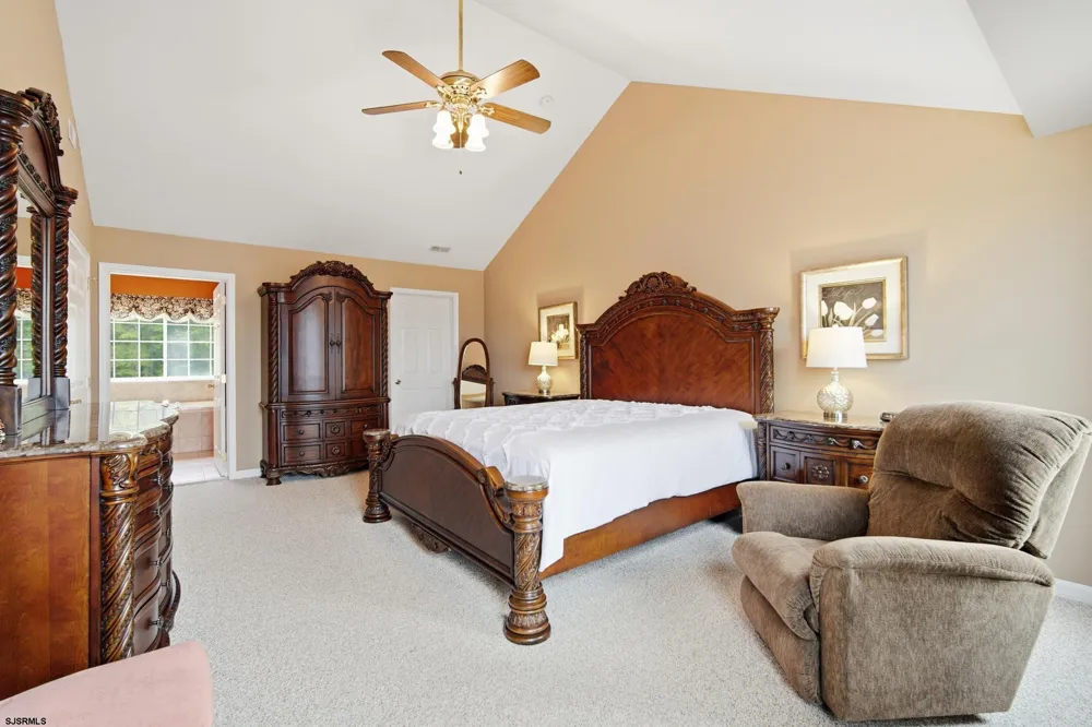 391 S Holly Ave Galloway Township, NJ 08205