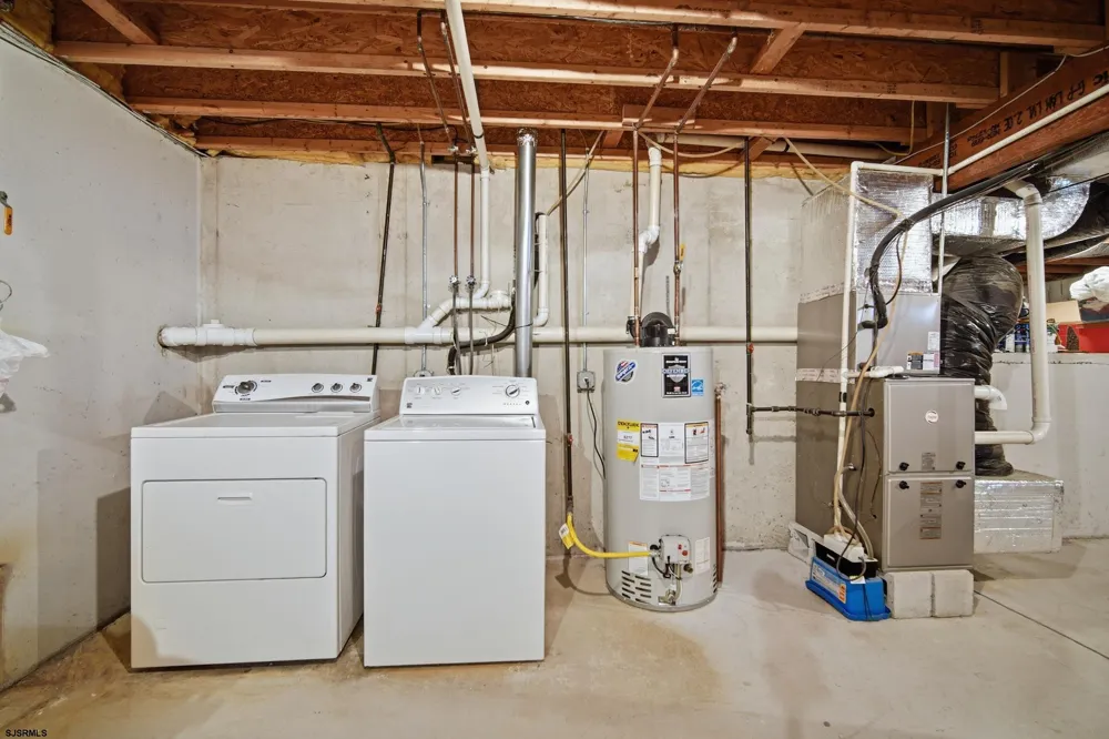 391 S Holly Ave Galloway Township, NJ 08205