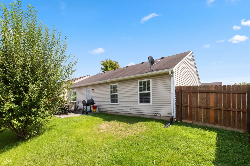 6714 Larkwood Court Indianapolis, IN 46241