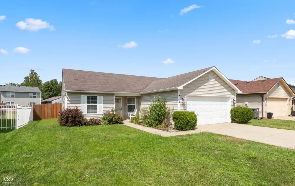 6714 Larkwood Court Indianapolis, IN 46241