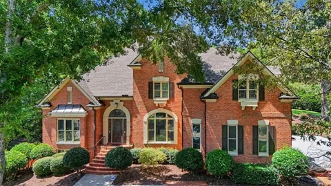490 Waterford Drive