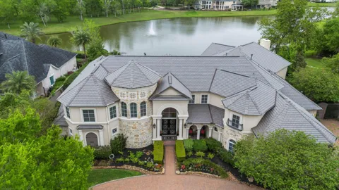 9 Waters Lake Boulevard